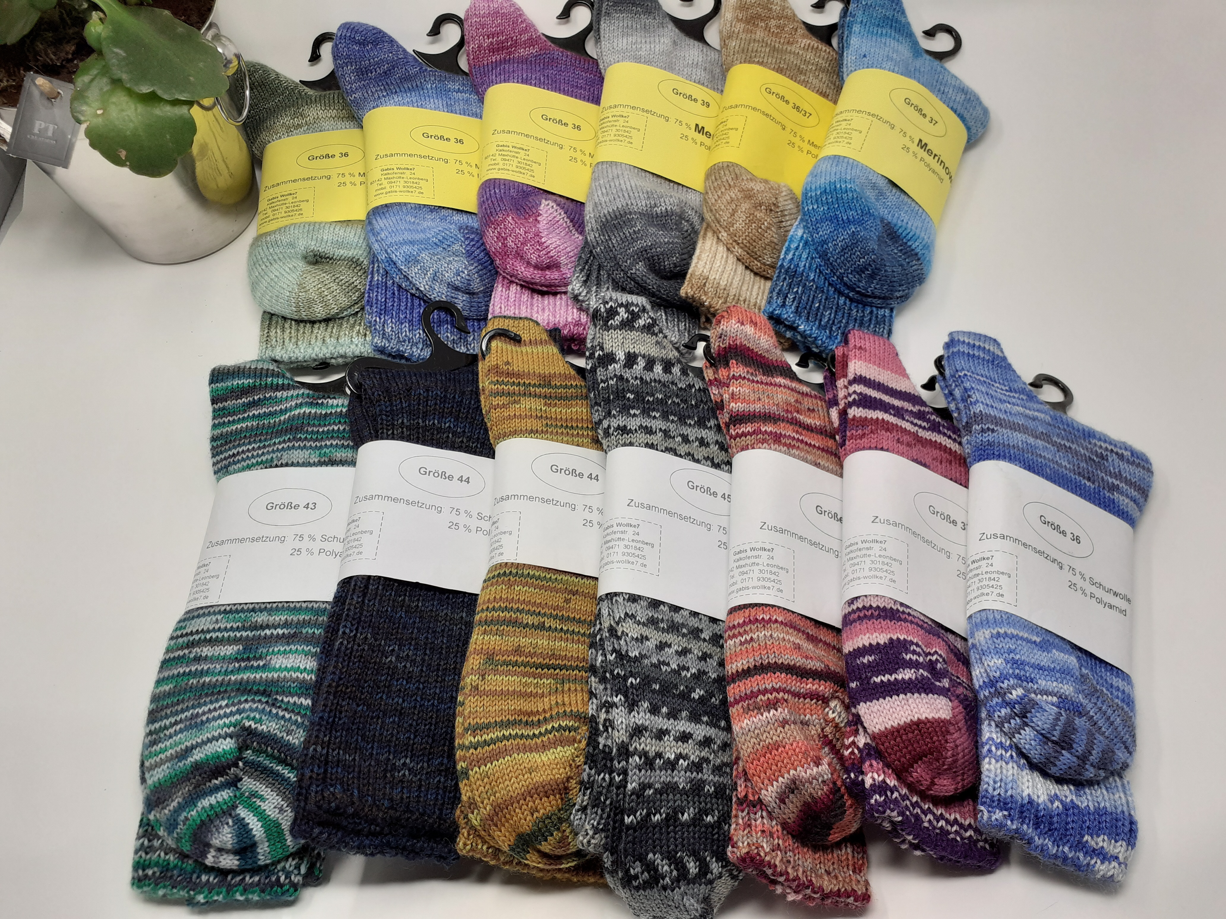 Maschinengestrickte Wollsocken zu günstigen Preisen